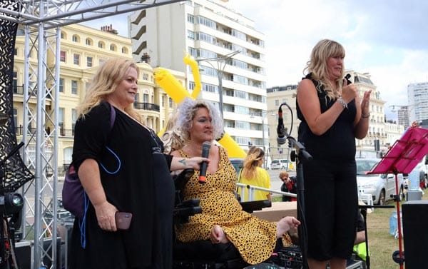 Jenny Skelton (left) and Alison Lapper MBE (right), Photo: Perfectly Unique Photography